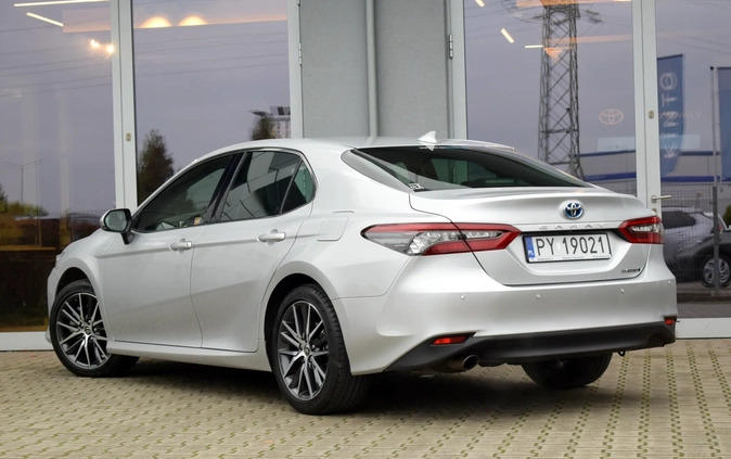 Toyota Camry cena 169000 przebieg: 14200, rok produkcji 2022 z Poznań małe 92